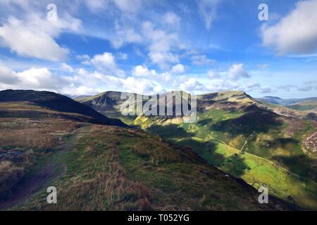 Schatten über die Cumbrian Mountains fallen Stockfoto