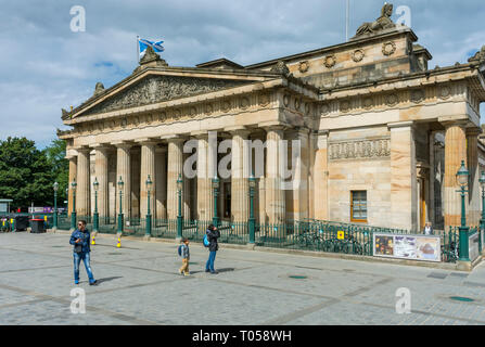 Die Royal Scottish Academy Gebäude (William Henry Playfair 1826), die Hügel, Edinburgh, Schottland, Großbritannien Stockfoto