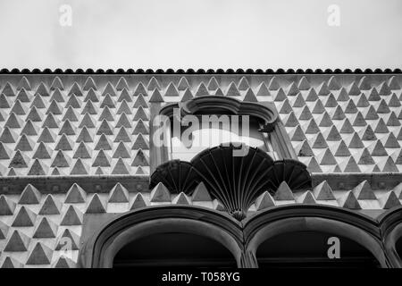 Die interessante Fassade der Casa Dos Bicos Literarische Museum, Lissabon, Portugal Stockfoto