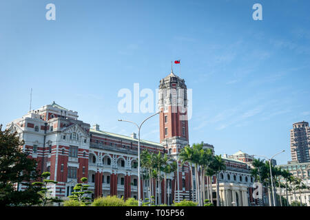 Taipei, Taiwan - Februar 2019: Presidential Bürogebäude in Taipeh, Taiwan. Das Gebäude ist ein historisches Wahrzeichen in der Innenstadt von Taipei. Stockfoto