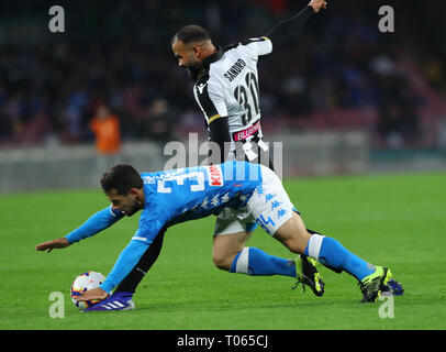 Stadio San Paolo, Neapel, Italien. 17 Mär, 2019. Ein Fußball-Serie, Napoli gegen Udinese; Amin Younes von Neapel ist die Credit: Aktion plus Sport/Alamy Leben Nachrichten ausgelöst Stockfoto