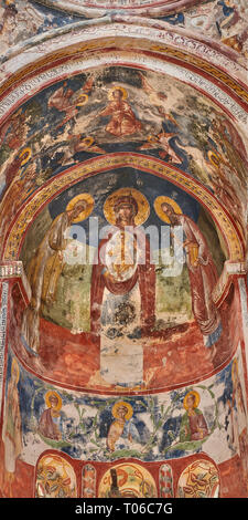 Fotos & Bilder der Byzantinischen Apsis Fresken der "Theotókos", mit der Darstellung der Jungfrau Maria, der Mutter Gottes, und Kind, in der Gelati georgischen Orthodo Stockfoto