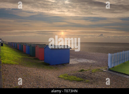 Strandhütten in Hasting, East Sussex, England Stockfoto