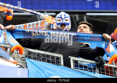 Cincinnati, Ohio, USA. 17 Mär, 2019. FC Cincinnati Fans während ein MLS-Fußball-Spiel zwischen dem FC Cincinnati und Portland an Nippert Stadion in Cincinnati, Ohio. Kevin Schultz/CSM/Alamy leben Nachrichten Stockfoto