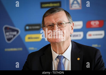 Hamburg, Deutschland. 18 Mär, 2019. Aleksandar Boricic, Präsident der Europäischen Volleyball Federation CEV, nahmen an einer Pressekonferenz in der Welt Beach-volleyball Meisterschaften in Hamburg. Credit: Christian Charisius/dpa/Alamy leben Nachrichten Stockfoto