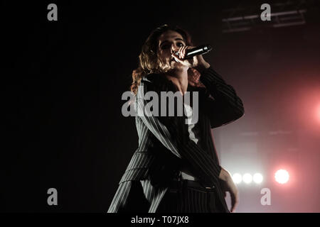 Venaria, Italien. 16 Mär, 2019. Mit ihrer Tour "Der Tanz des Lebens" der Römischen rock Gruppe Maneskin auf der Bühne der Concordia Theater in Venaria, Turin, Italien. Credit: Bruno Brizzi/Pacific Press/Alamy leben Nachrichten Stockfoto