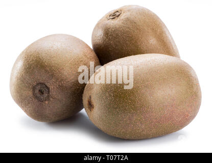 Golden Kiwi Früchte oder Chinesische Stachelbeeren auf weißem Hintergrund. Stockfoto
