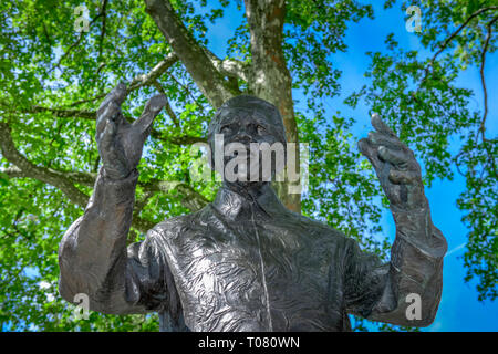 Statue, Nelson Mandela, Parliament Square, London, England, Grossbritannien Stockfoto