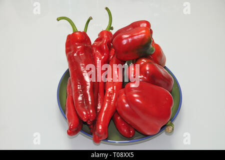 Paprika und Auberginen Stockfoto