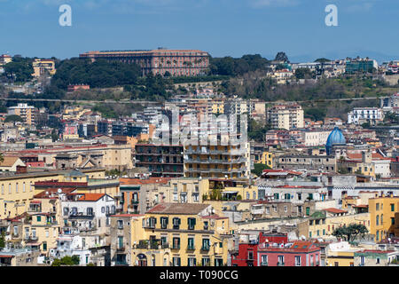 Il Museo di Capodimonte visto da San Martino, Pedamentina Stockfoto