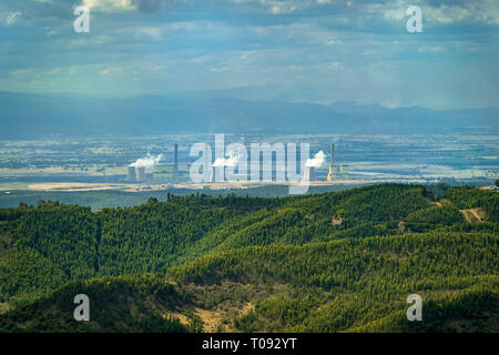 Tralalgon, Victoria, Australien - Loy Yang Kohlekraftwerk Stockfoto