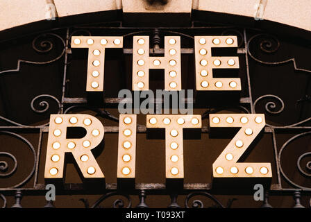 Das Ritz Hotel und Restaurant, 150 Piccadilly, St James's, London, England, Vereinigtes Königreich, Europa Stockfoto