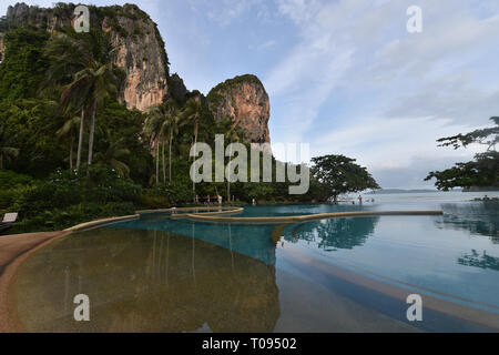 Rayavadee Schwimmbad Stockfoto