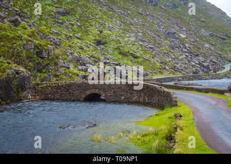 Fahren Sie über die Lücke von Dunloe Stockfoto