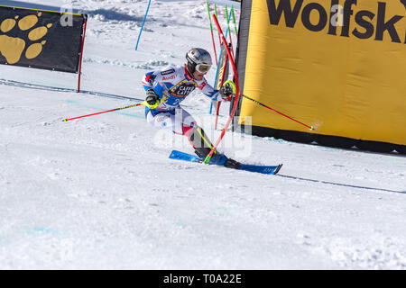 Soldeu-El Tarter, Andorra. 17 Mär, 2019. MIKAELA SHIFFRIN USA nimmt Teil an dem Rennen für den Herren Slalom Rennen der FIS Alpine Ski World Cup Finale Soldeu-El Tarter Andorra, am 17. März 2019. Quelle: Martin Silva Cosentino/Alamy leben Nachrichten Stockfoto