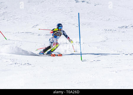 Soldeu-El Tarter, Andorra. 17 Mär, 2019. MIKAELA SHIFFRIN USA nimmt Teil an dem Rennen für den Herren Slalom Rennen der FIS Alpine Ski World Cup Finale Soldeu-El Tarter Andorra, am 17. März 2019. Quelle: Martin Silva Cosentino/Alamy leben Nachrichten Stockfoto