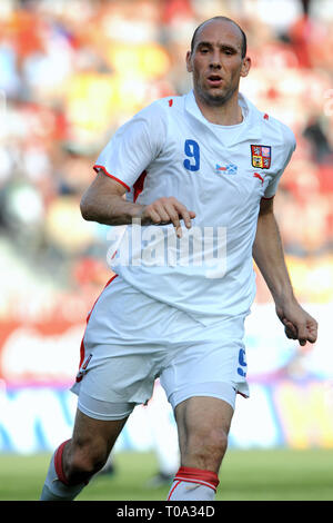 Prag, Tschechische Republik. 30 Mai, 2008. Freundliche Tschechische Republik match vs Schottland, 3:1, 30. Mai 2008, Prag, CZ. Jan Koller der Tschechischen Republik während Ihres freundlich Fußballspiel in der AXA Arena, in Prag, am 30. Mai 2008./PSPA/Credit: Slavek Slavek Ruta Ruta/ZUMA Draht/Alamy leben Nachrichten Stockfoto