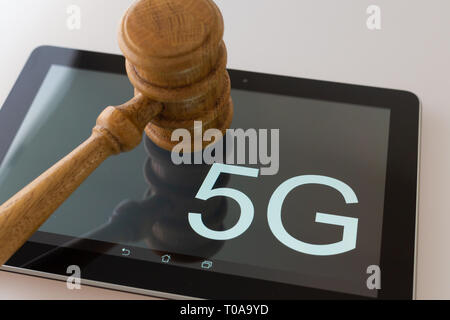 Mainz, Germany, March 19 2019: Symbolic picture for start of the 5G frequency auction.             Credit: Juergen Schwarz/Alamy Live News Stockfoto
