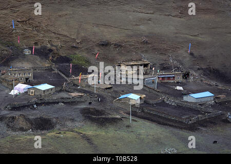 Dorf im Grasland von Tagong, Sichuan, China Stockfoto