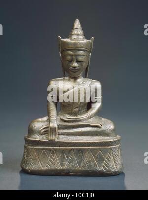 "Gekrönt Buddha Maravijaya'. Siam (heute Thailand). Kunst der Isan (? ), - 18. und 19. Jahrhundert. Abmessungen: h. 12 cm. Museum: Staatliche Eremitage, St. Petersburg. Stockfoto