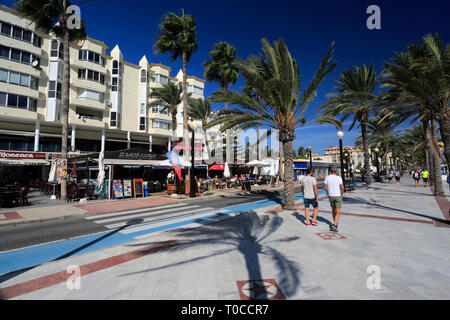 Die Promenade und Strand, Küstenstadt Albir Stadt, Mittelmeer, Costa Blanca, Spanien, Europa Stockfoto