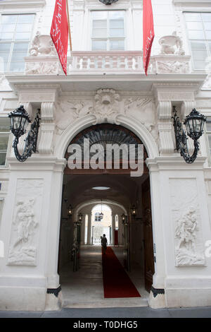 Österreich, Wien 1., himmelpfortgasse 8, (Stadtpalais) Winterpalais des Prinzen Eugen von Savoyen, Eingang Stockfoto