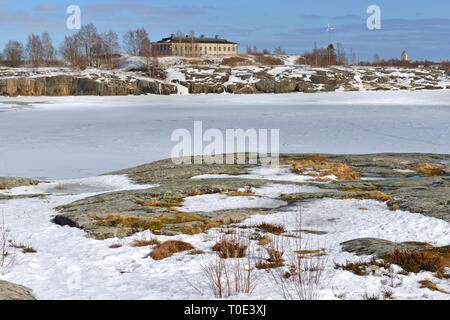 Und uunisaari Harakka Inseln im frühen Frühling. Archipel von Helsinki, Finnland Stockfoto