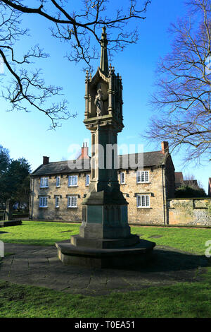 Das Kriegerdenkmal in St. Wulframs Pfarrkirche Stadt Grantham, Lincolnshire, England, Großbritannien Stockfoto