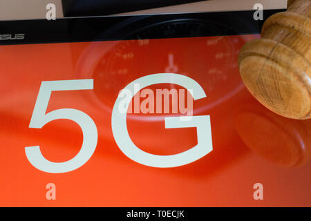 Mainz, Germany, March 19 2019: Symbolic picture for start of the 5G frequency auction. Stockfoto