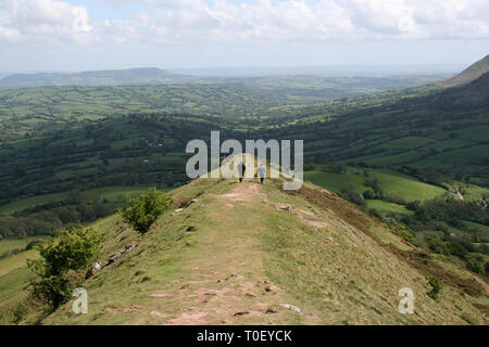 Anzeigen von Black Hill, auch bekannt als die Katze zurück in die Schwarzen Berge zwischen Longtown & Craswall. Hereforshire, Vereinigtes Königreich. Stockfoto