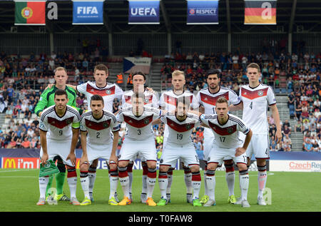 Olomouc, Tschechische Republik. 27. Juni 2015. UEFA U-21 Europameisterschaft, Portugal gegen Deutschland, 5:0, Halbfinale, Olomouc, Tschechische Republik, 27. Juni 2015. Team von Deutschland während der Europäischen U-21-Meisterschaft. Credit: Slavek Ruta/ZUMA Draht/Alamy leben Nachrichten Stockfoto