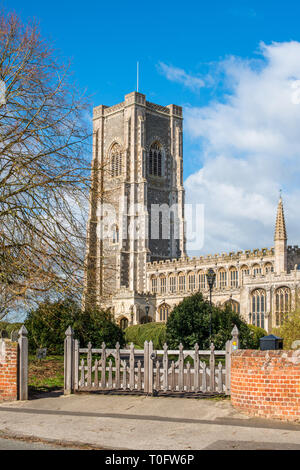 St. Peter und St. Paul's Parish Church, Lavenham Dorf, Suffolk, England, UK. Stockfoto