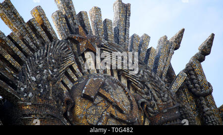 Hammer & Sichel Skulptur auf dem Allrussischen Ausstellungszentrum in Moskau. Stockfoto