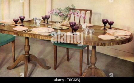 'Dinner-Tabelle von Harrods Ltd., London, 1937 angeordnet. Schöpfer: Unbekannt. Stockfoto