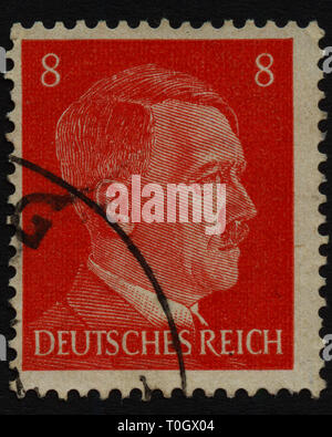 Ns-DEUTSCHLAND - ca. 1941. Briefmarke mit dem Porträt von Adolf Hitler ein deutscher Politiker und Führer der Nsdap 1933-1945. Stockfoto