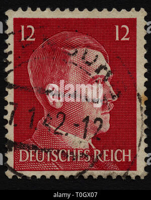 Ns-DEUTSCHLAND - ca. 1941. Briefmarke mit dem Porträt von Adolf Hitler ein deutscher Politiker und Führer der Nsdap 1933-1945. Stockfoto