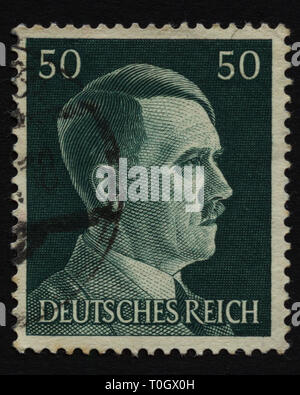 Ns-DEUTSCHLAND - ca. 1941. Briefmarke mit dem Porträt von Adolf Hitler ein deutscher Politiker und Führer der Nsdap 1933-1945. Stockfoto