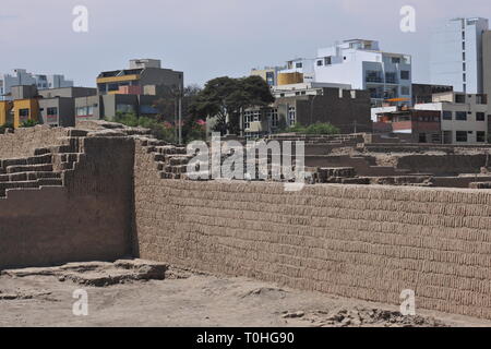 Huaca Pucllana Miraflores, Lima, Peru, 2015. Schöpfer: Luis Rosendo. Stockfoto