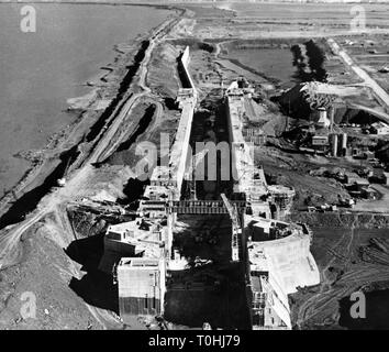 Geographie/Reisen, Kanada, Verkehr/Transport, Saint Lawrence Seaway, Gebäude des Sainte Cote Catherine lock, 19.3.1958, Additional-Rights - Clearance-Info - Not-Available Stockfoto