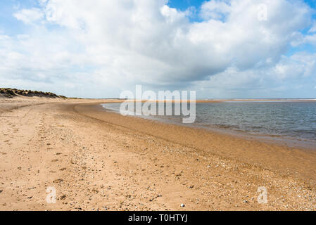 Sandstrand am Holkham Bay, North Norfolk Coast, East Anglia, England, UK. Stockfoto
