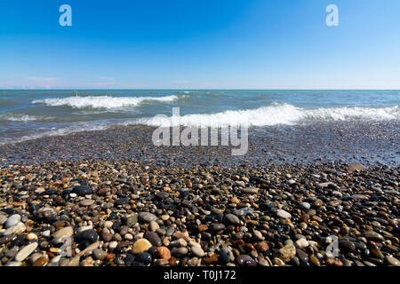 Blauer Himmel über den Lake Michigan. Racine, Wisconsin, USA Stockfoto