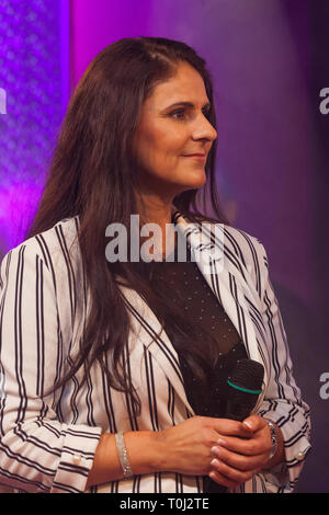 Jürgen Trovato und Marta Trovato von Sterben Trovatos bei der Aufzeichnung der Show "Music Match MyTVplus'im ElbePark. Dresden, 08.03.2019 Stockfoto