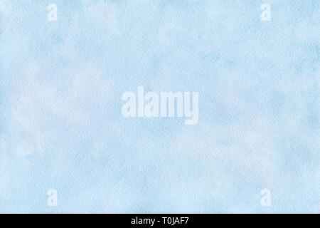 Sanfte blau Aquarell Hintergrund in Pastellfarben. Himmel blau Hintergrund mit Papier Textur. Der Himmel mit Wolken. Illustration von Hand gezeichnet. Stockfoto
