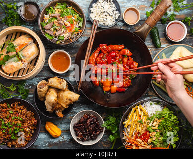 Verschiedene chinesische Gerichte Stockfoto