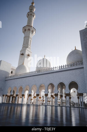 Sheikh Zayed Moschee in Abu Dhabi - berühmte religiöse Gebäude - Emirates Stockfoto