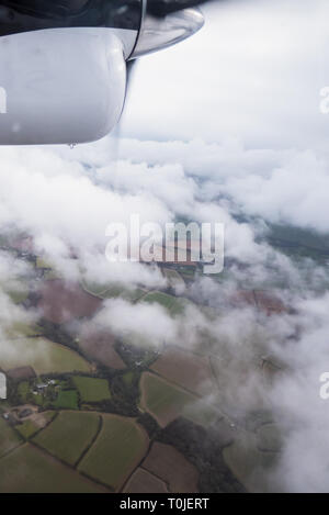 In der Luft über Cornwall: Newquay zu St. Mary's Skybus, DHC-6 Twin Otter Stockfoto