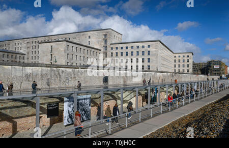 Bundesministerium der Finanzen, offene Fläche, Topographie des Terrors, Niederkirchnerstrasse, Kreuzberg, Berlin, Deutschland, Spesensatz-update, Fre Stockfoto