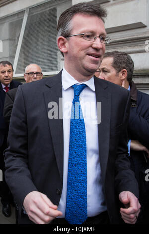 London, Großbritannien. 20. März, 2019. Jeremy Wright QC MP, Staatssekretär für Digitale, Kultur, Medien und Sport, kommt in 10 Downing Street für eine Sitzung, nachdem Premierminister Theresa's Mai Ankündigung, dass sie der EU-Ratspräsident Donald Tusk geschrieben hatte eine Verzögerung zu Brexit auf Antrag bis zum 30. Juni. Credit: Mark Kerrison/Alamy leben Nachrichten Stockfoto