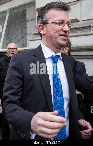 London, Großbritannien. 20. März, 2019. Jeremy Wright QC MP, Staatssekretär für Digitale, Kultur, Medien und Sport, kommt in 10 Downing Street für eine Sitzung, nachdem Premierminister Theresa's Mai Ankündigung, dass sie der EU-Ratspräsident Donald Tusk geschrieben hatte eine Verzögerung zu Brexit auf Antrag bis zum 30. Juni. Credit: Mark Kerrison/Alamy leben Nachrichten Stockfoto