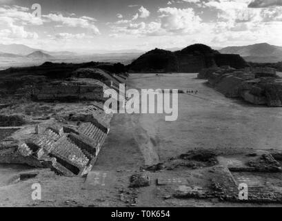 Geographie/Reisen, Mexiko, Monte Alban, Blick auf die Stadt/Stadtansichten, Tempel, in der Nähe von Oaxaca de Juarez, um 1960 s, Additional-Rights - Clearance-Info - Not-Available Stockfoto